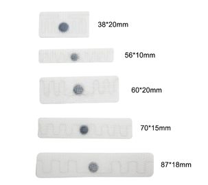 Étiquette lavable programmable de blanchisserie de la fréquence ultra-haute RFID de textile avec le cheminement de tissu de NXP UCODE 8