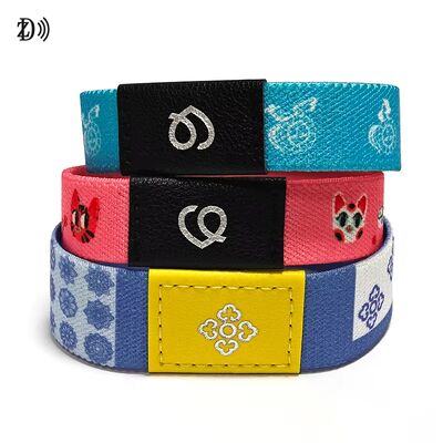 Bracelet RFID 13.56MHz NFC en caoutchouc durable avec polyester élastique pour le contrôle d'accès