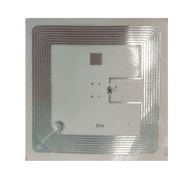 13.56MHz ont mouillé les autocollants ISO15693  SLIX de marqueterie de RFID pour la surface douce de bibliothèque