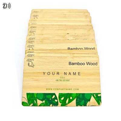 Vente directe d'usine Carte de visite en bois gravée avec logo personnalisé RFID NFC ISO14443A 13,56 MHz Carte d'identité vierge en bois NFC pour hôtel